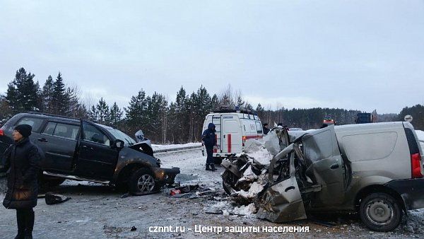 Лобовое столкновение на 140 км Серовского тракта унесло жизни двух человек