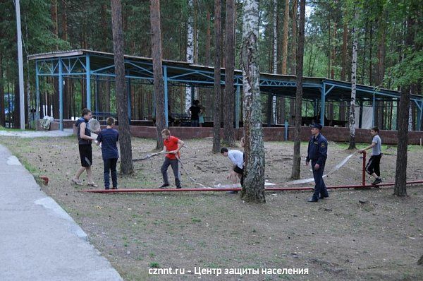 День пожарной  безопасности прошел в детском саду с.Николо-Павлоское и  ЗОЛ «Леневский» (фоторепортаж)