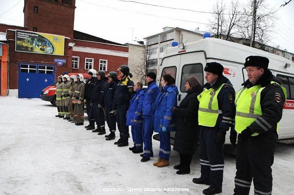 Прошли совместные учения оперативных служб города по отработке взаимодействий при ДТП (фоторепортаж)