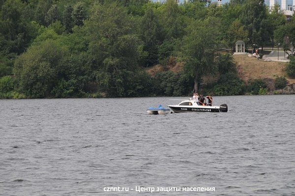 Прошли  тактико-специальные учения  по спасению людей на  водных объектах  города