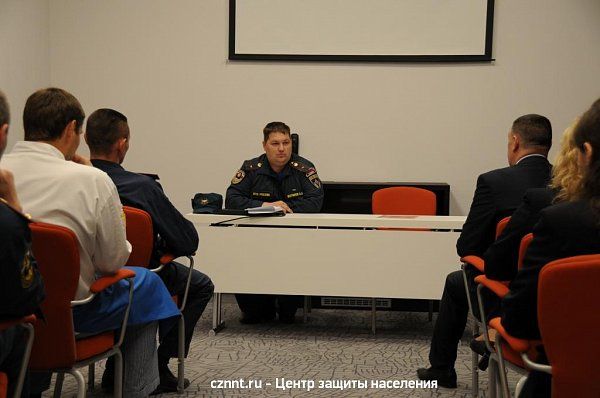 Представитель 9 Отряда федеральной противопожарной службы по Свердловской области дает оценку действиям персонала и руководства  гостиницы во время  проведения тренировки