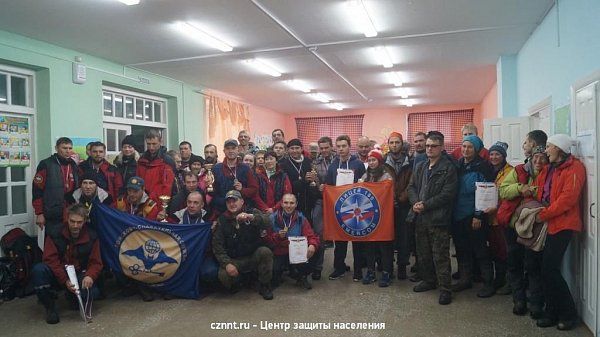Тагильские спасатели  победили  на региональных соревнованиях «Уралспас-2018» (осень)