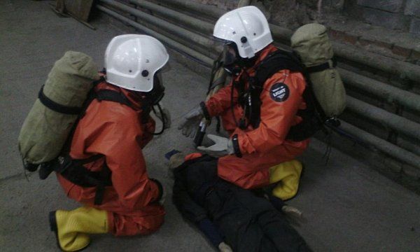 Учебно-тренировочное занятие: "Действия спасателей при ведении поисково-спасательных работ в непригодной для дыхания среде"