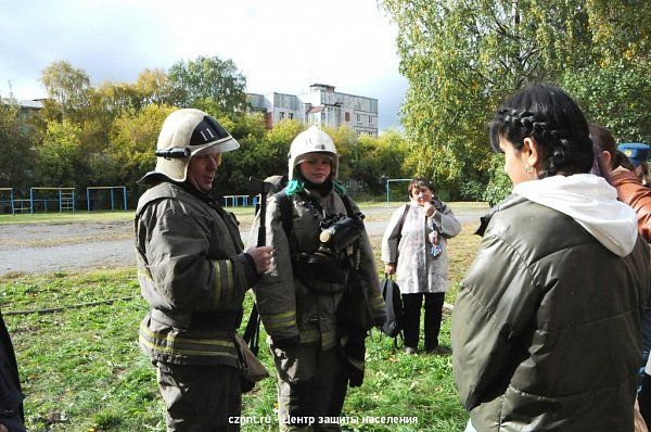 Форум детской безопасности прошел в школе №44 (фоторепортаж)