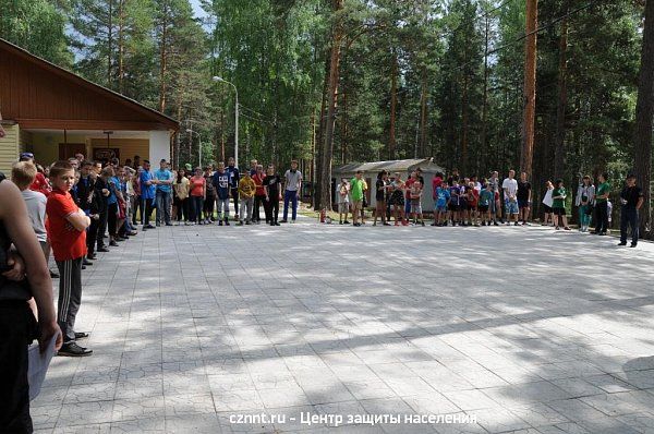 День пожарной  безопасности прошел в детском саду с.Николо-Павлоское и  ЗОЛ «Леневский» (фоторепортаж)