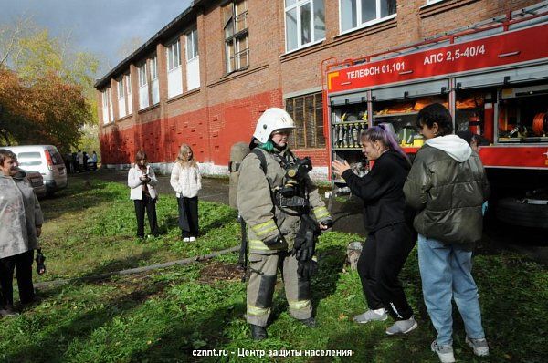 Форум детской безопасности прошел в школе №44 (фоторепортаж)