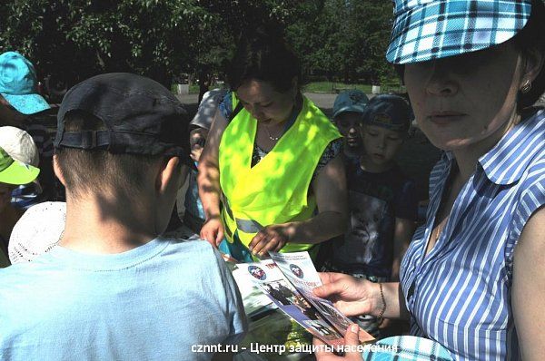 1 июня - День защиты  детей ! Спасатели и  специалисты МБУ «Центр защиты  населения» приняли участие в празднике в парке им.Бондина (фоторепортаж)