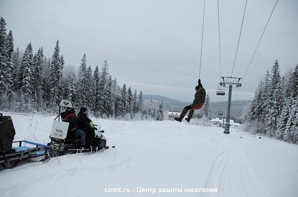 На горе Белой прошли очередные  учения спасателей и сотрудников комплекса (фоторепортаж)