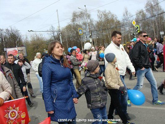 Сотрудники МБУ "Центр защиты  населения и территории г.Н.Тагил"  приняли участие в  Параде  Победы (фоторепортаж)