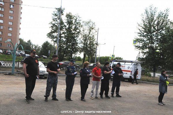 Праздник безопасности подарили детворе специалисты оперативных служб города (фоторепортаж)