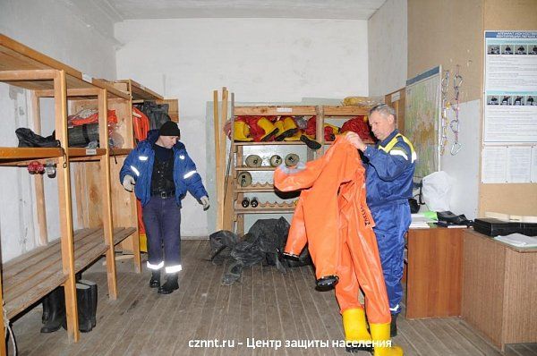 Поисково-спасательная  служба  МБУ «Центр защиты  населения   и территории  г.Нижний  Тагил» успешно прошла аттестацию (фоторепортаж)