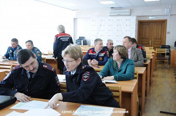 Во всемирный день гражданской  обороны в Нижнем Тагиле прошла командно-штабная тренировка комиссии по чрезвычайным ситуациям по отработке действий при паводке