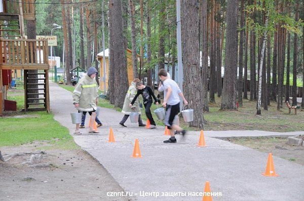 День пожарной  безопасности прошел в детском саду с.Николо-Павлоское и  ЗОЛ «Леневский» (фоторепортаж)