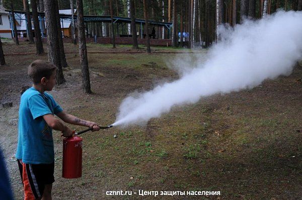 День пожарной  безопасности прошел в детском саду с.Николо-Павлоское и  ЗОЛ «Леневский» (фоторепортаж)