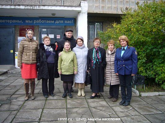 Проведено совместное занятие в отделении дневного пребывания ГАУ КЦ СОН Тагилстроевского района.