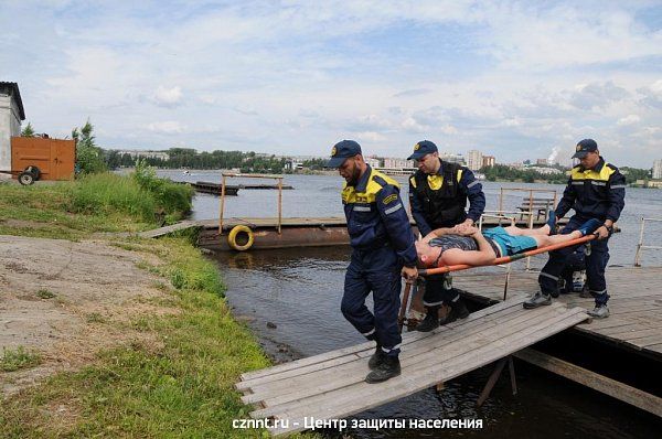 Прошли  тактико-специальные учения  по спасению людей на  водных объектах  города