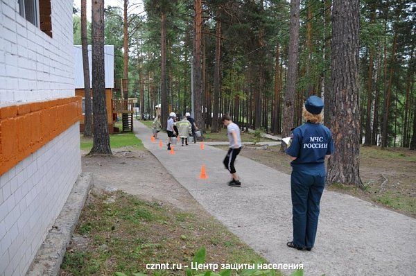 День пожарной  безопасности прошел в детском саду с.Николо-Павлоское и  ЗОЛ «Леневский» (фоторепортаж)