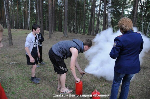 День пожарной  безопасности прошел в детском саду с.Николо-Павлоское и  ЗОЛ «Леневский» (фоторепортаж)