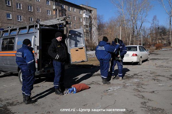 Спасатели  приехали в гости к ребятам из лагеря дневного пребывания школы № 50