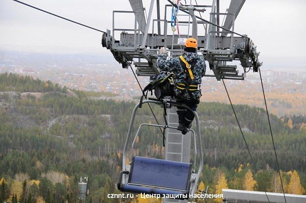 В «Аисте» прошли совместные учения со спасателями (фоторепортаж)