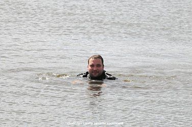 На Тагильском пруду прошли совместные учения спасателей, водолазов  и волонтеров