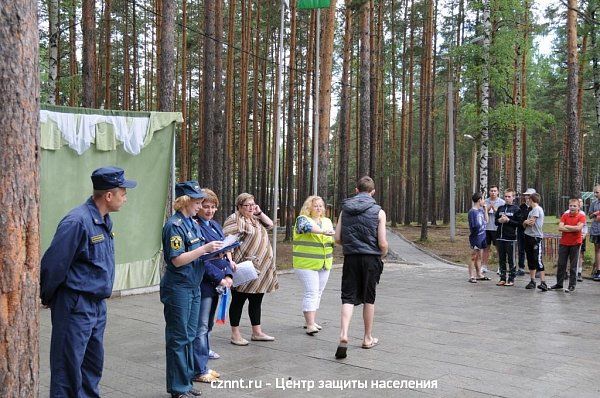 День пожарной  безопасности прошел в детском саду с.Николо-Павлоское и  ЗОЛ «Леневский» (фоторепортаж)