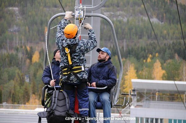 В «Аисте» прошли совместные учения со спасателями (фоторепортаж)