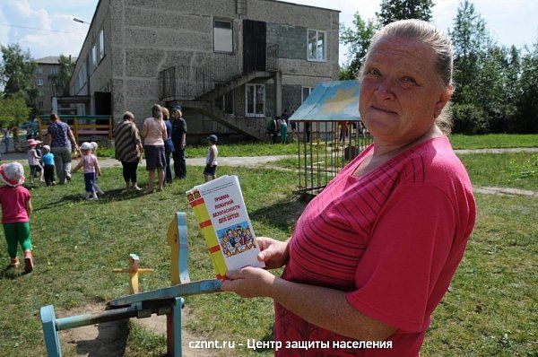 День пожарной  безопасности прошел в детском саду с.Николо-Павлоское и  ЗОЛ «Леневский» (фоторепортаж)