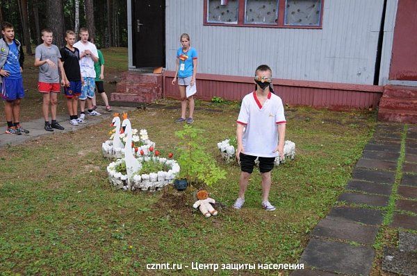 День пожарной  безопасности прошел в детском саду с.Николо-Павлоское и  ЗОЛ «Леневский» (фоторепортаж)