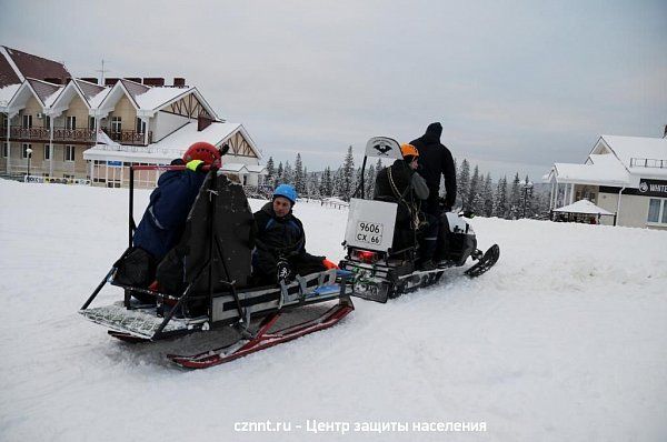 На горе Белой прошли очередные  учения спасателей и сотрудников комплекса (фоторепортаж)