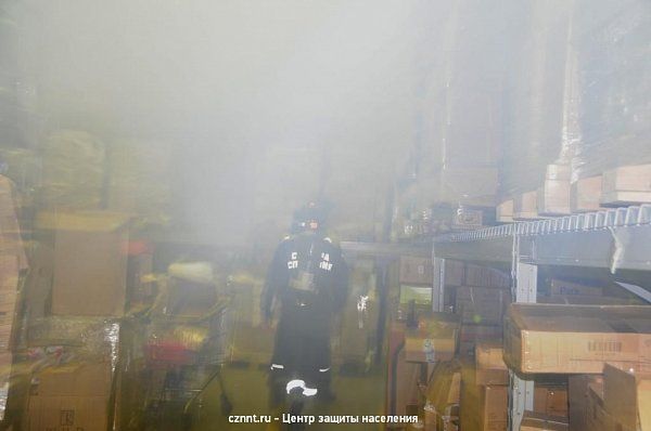В одном из гипермаркетов «Лента», прошли   тактико-специальные учения городских  оперативных служб по тушению  пожара