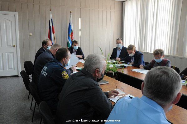В Нижнем Тагиле  проходят  командно-штабные учения  с  органами управления  Нижнетагильского городского звена Свердловской  областной  подсистемы  РСЧС 