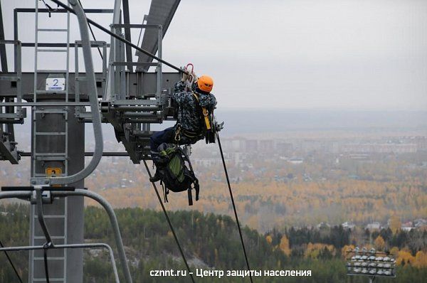 В «Аисте» прошли совместные учения со спасателями (фоторепортаж)