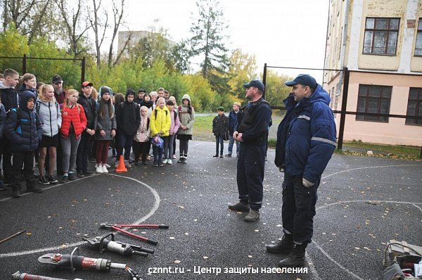 Спасатели провели мастер-класс для учащихся  школы №23