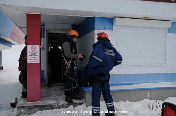 На горе Белой прошли очередные  учения спасателей и сотрудников комплекса (фоторепортаж)