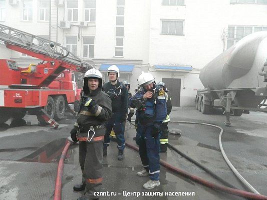 Пожар  на  Нижнетагильском хлебокомбинате по ул. Свердлова