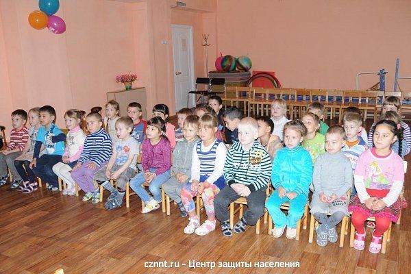 Тематические беседы   с детьми по Правилам пожарной  безопасности прошли в Детском саду №163  «Солнышко»