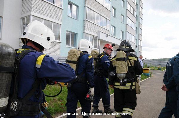 На ГГМ прошли учения оперативных служб города  по отработке взаимодействий при ликвидации возможного пожара в здании повышенной этажности (фоторепортаж)