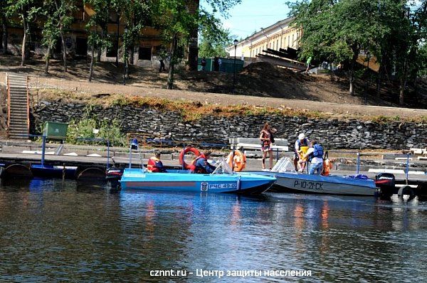 Прошел  совместный  рейд по обеспечению безопасности  на водных объектах г.Н.Тагил (фоторепортаж)