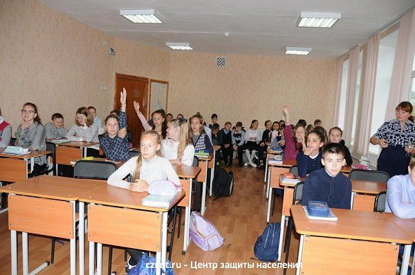 13.09.17г. Открытый урок по безопасности в школе № 45