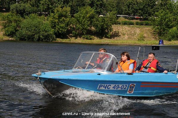 Прошел  совместный  рейд по обеспечению безопасности  на водных объектах г.Н.Тагил (фоторепортаж)