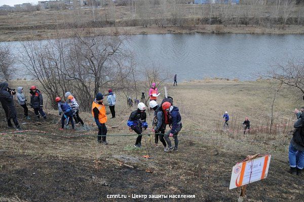 Городские соревнования «Юный спасатель – 2019» (фоторепортаж)