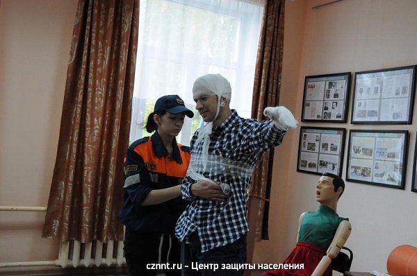 Специалисты «Центра защиты  населения» провели обучающее занятие для педагогов, в рамках  всероссийского проекта «Научись спасать жизнь»  