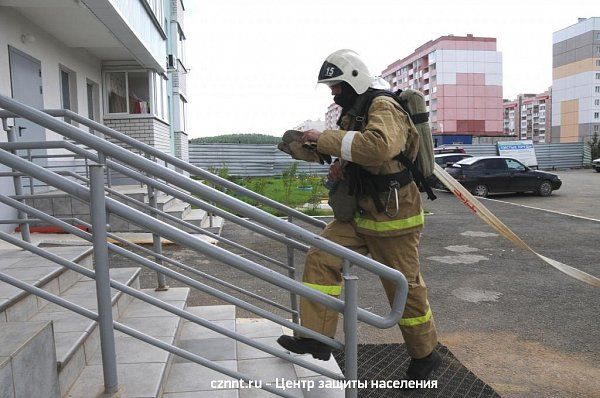 На ГГМ прошли учения оперативных служб города  по отработке взаимодействий при ликвидации возможного пожара в здании повышенной этажности (фоторепортаж)